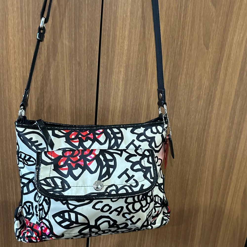 Coach Poppy Daisy Floral Crossbody Bag